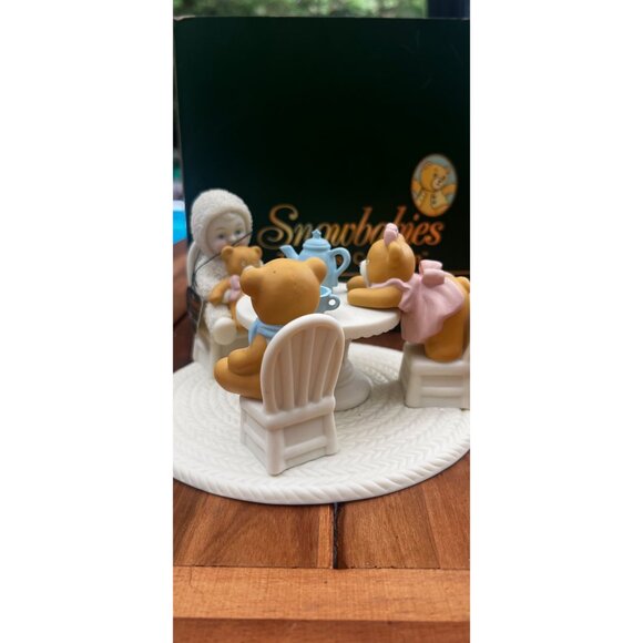 Snowbabies Teddy Bear Tea Figurine From The Guest Collection By Department 56 - Picture 2 of 6